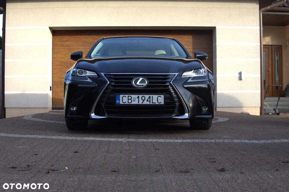 Lexus GS 200t Luxury Line - 2