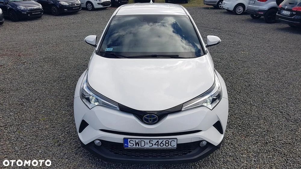 Toyota C-HR - 13
