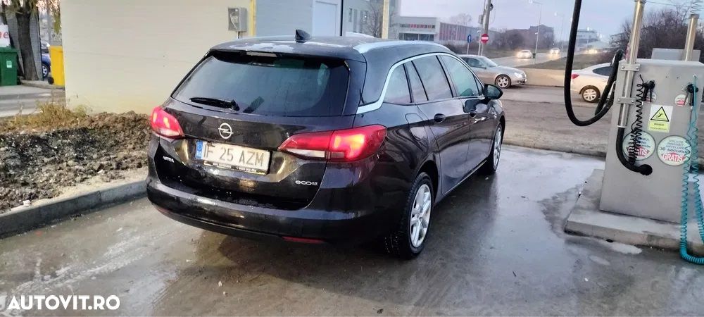 Opel Astra 1.6 D (CDTI) Sports Tourer Edition - 4