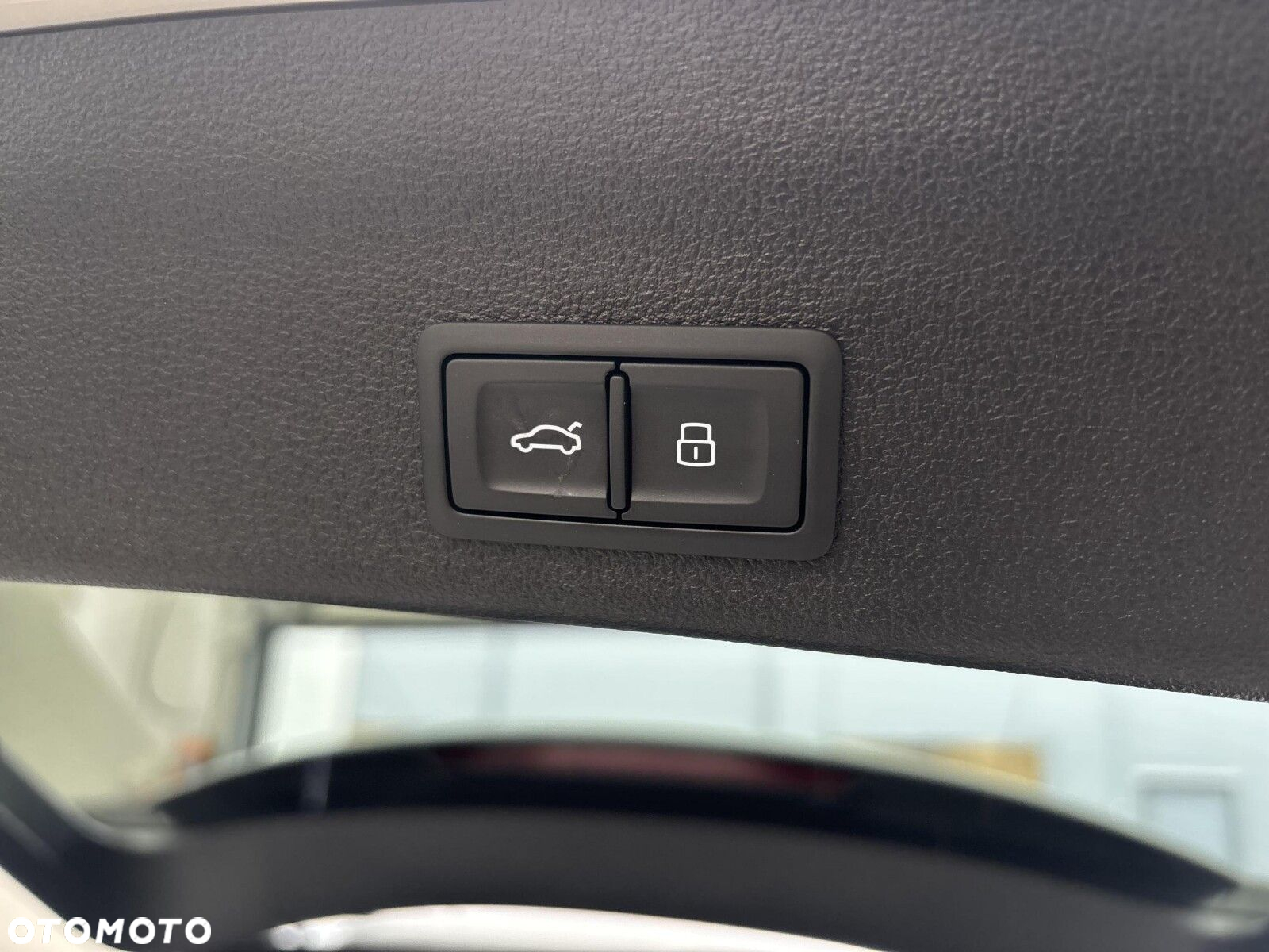 Audi A6 Allroad - 36