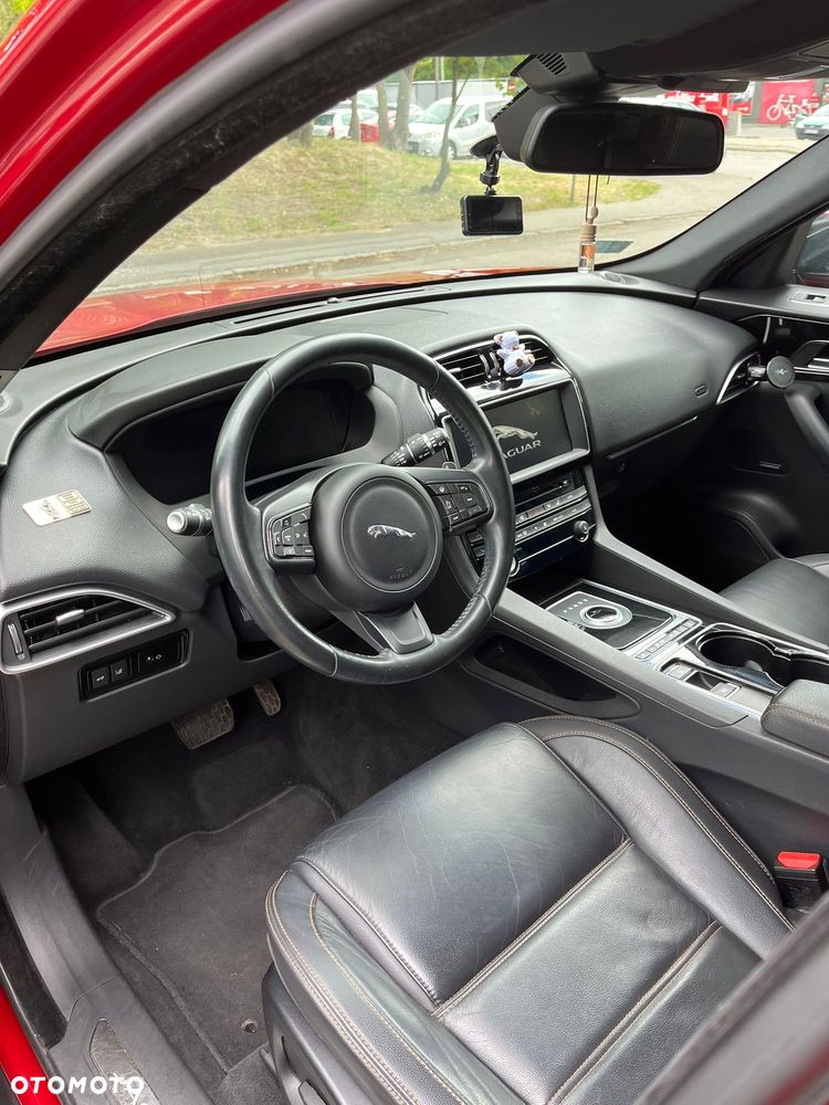 Jaguar F-Pace 2.0 i4D AWD Prestige - 25