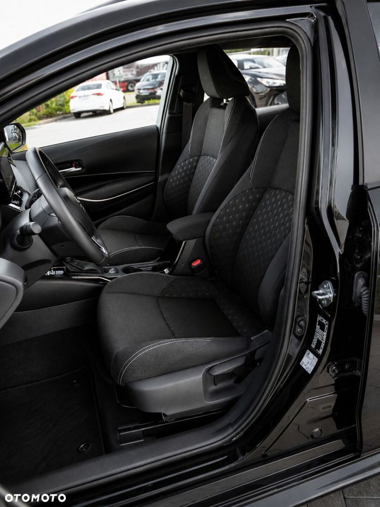 Toyota Corolla 1.8 Hybrid Comfort - 19