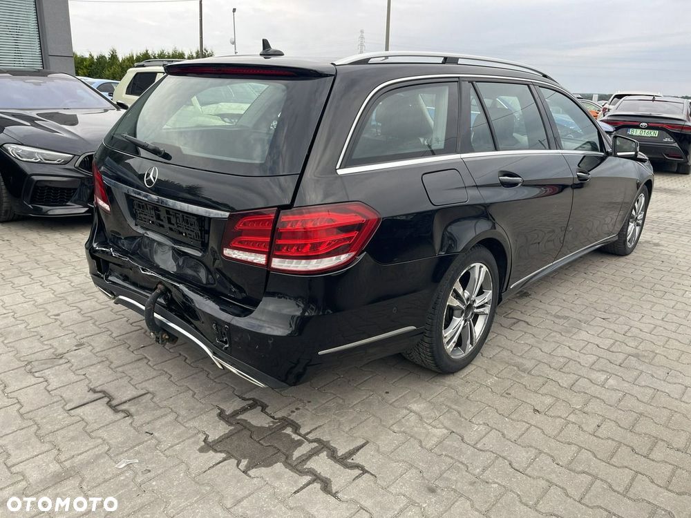 Mercedes-Benz Klasa E 200 BlueTEC 7G-TRONIC Avantgarde - 2
