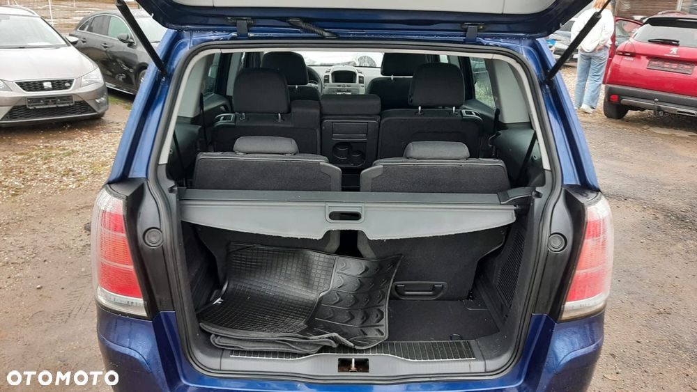 Opel Zafira 1.9 CDTI Navi - 9