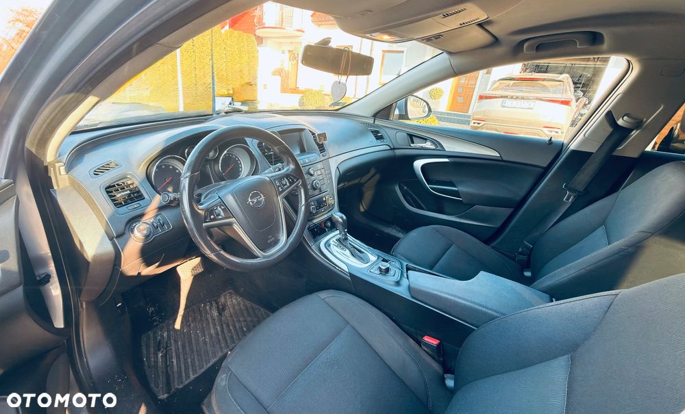 Opel Insignia 2.0 Turbo Edition - 9