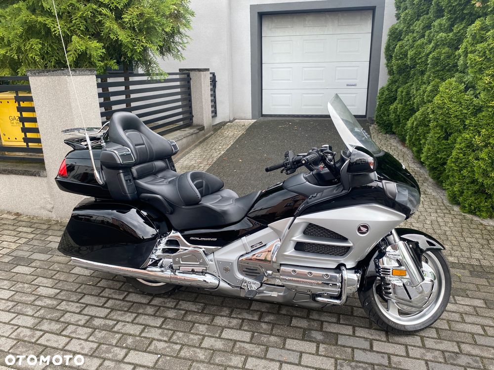 Honda GL - 4
