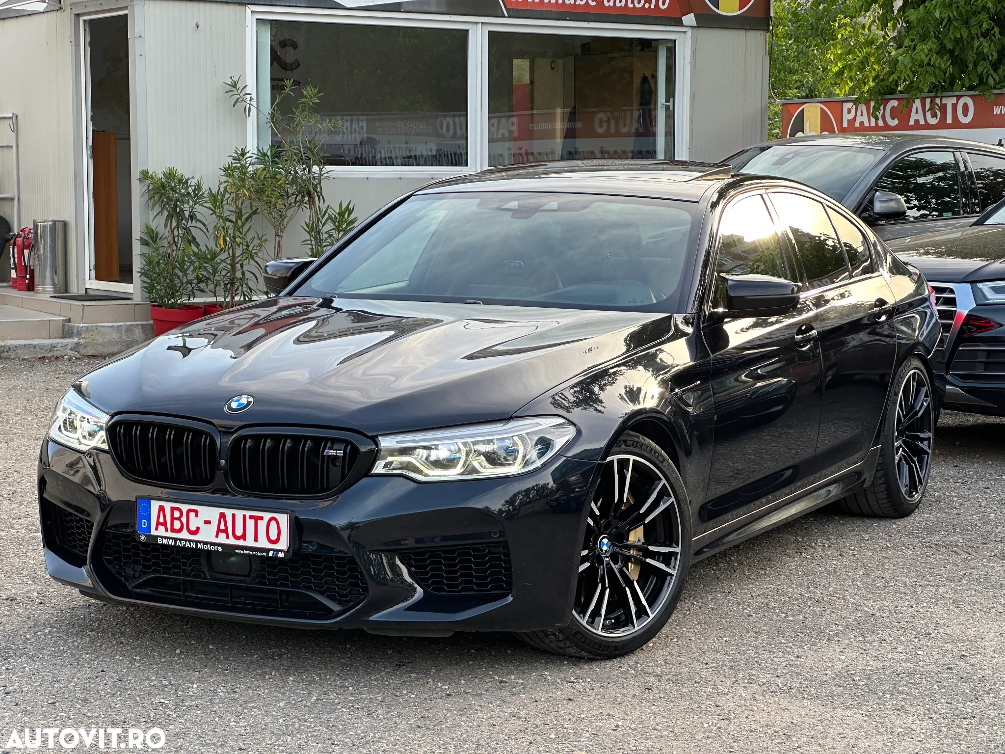 BMW M5 CS AT - 4