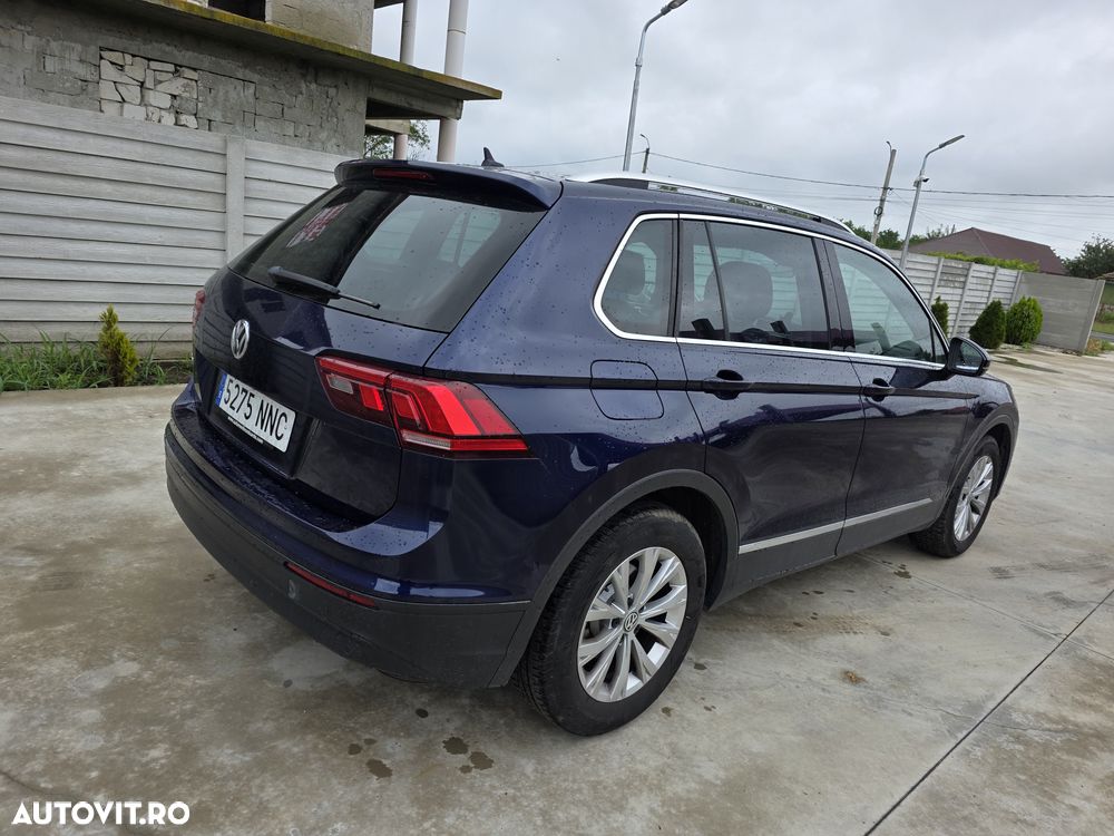 Volkswagen Tiguan - 13