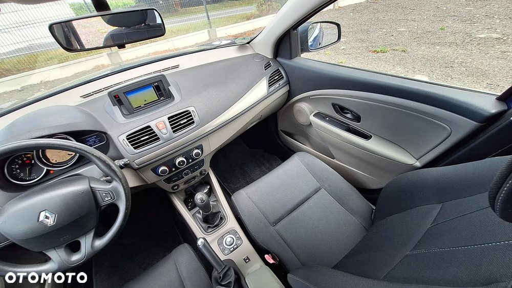Renault Megane 1.6 16V 100 Authentique - 10