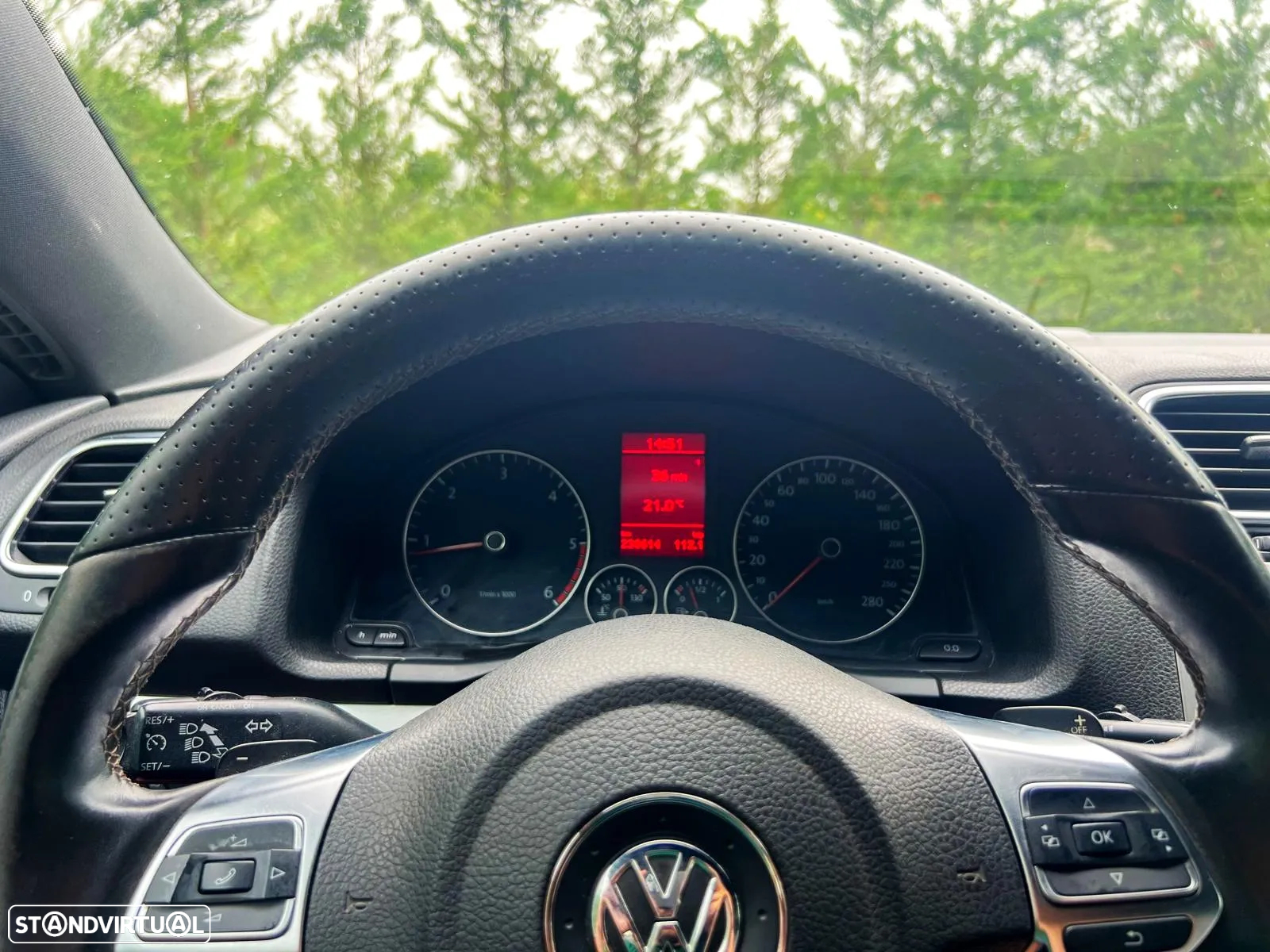 VW Scirocco 2.0 TDI Sport - 11