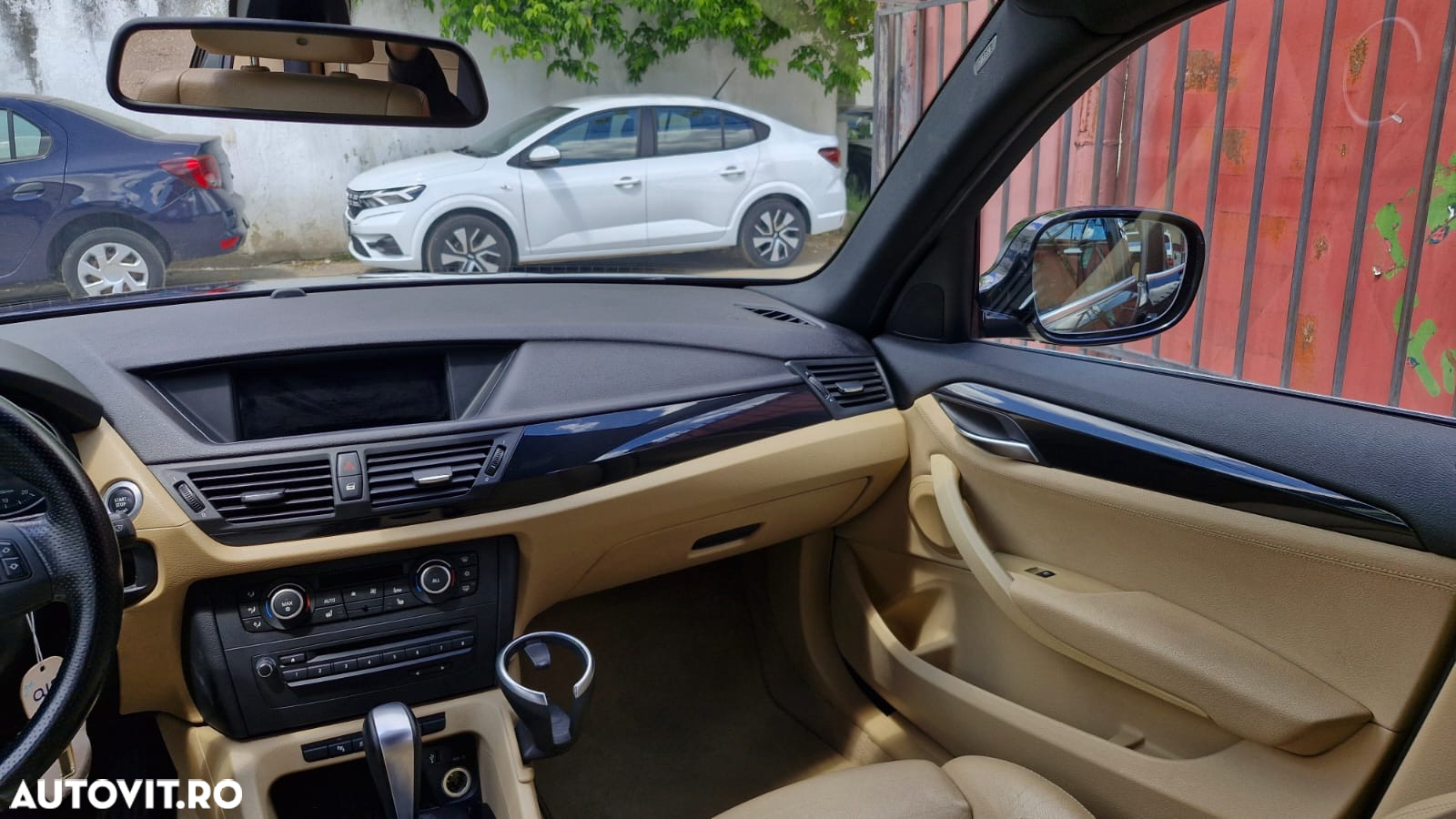 BMW X1 - 10