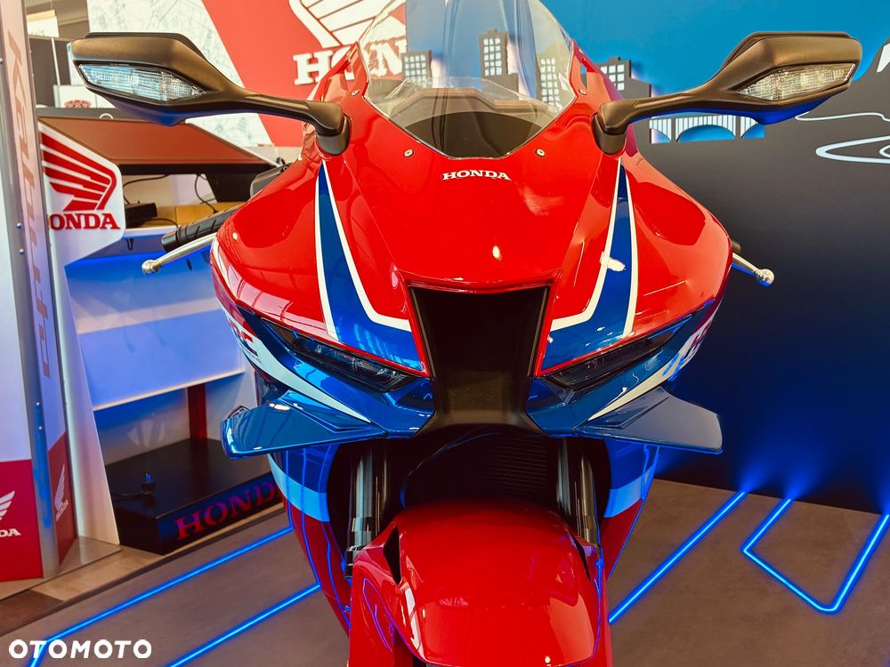 Honda CBR - 4