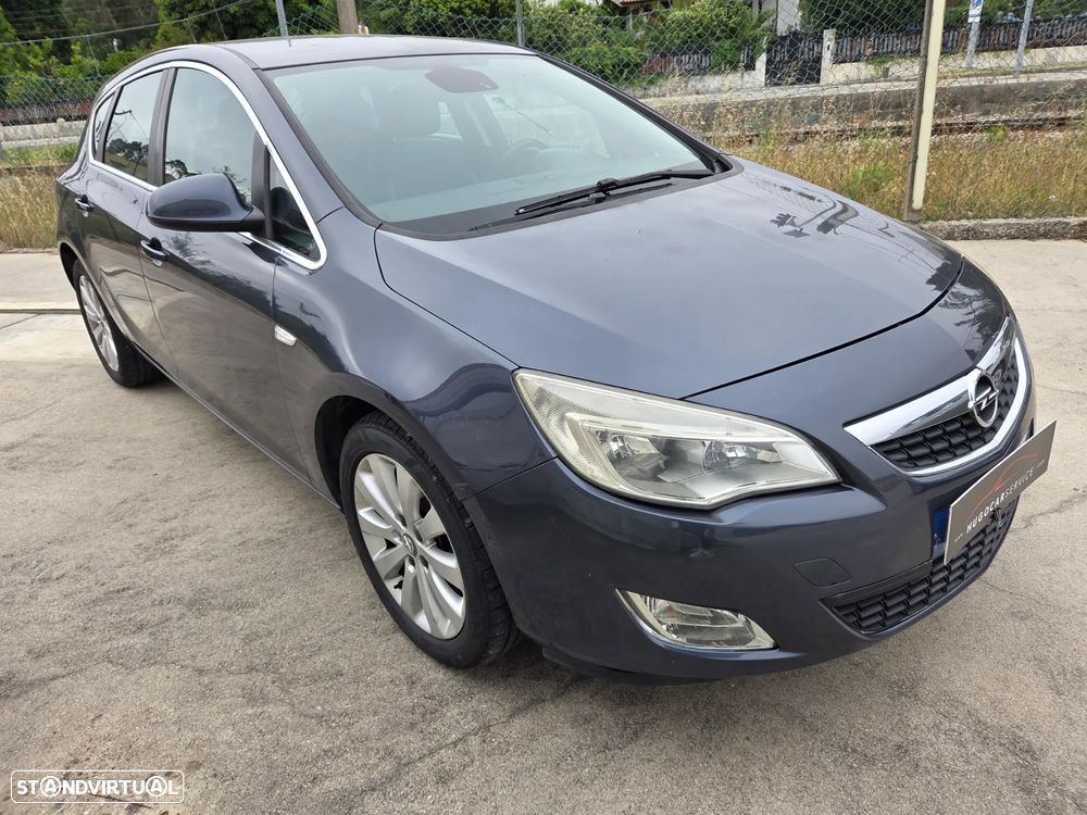 Opel Astra 1.7 CDTI Cosmo - 8