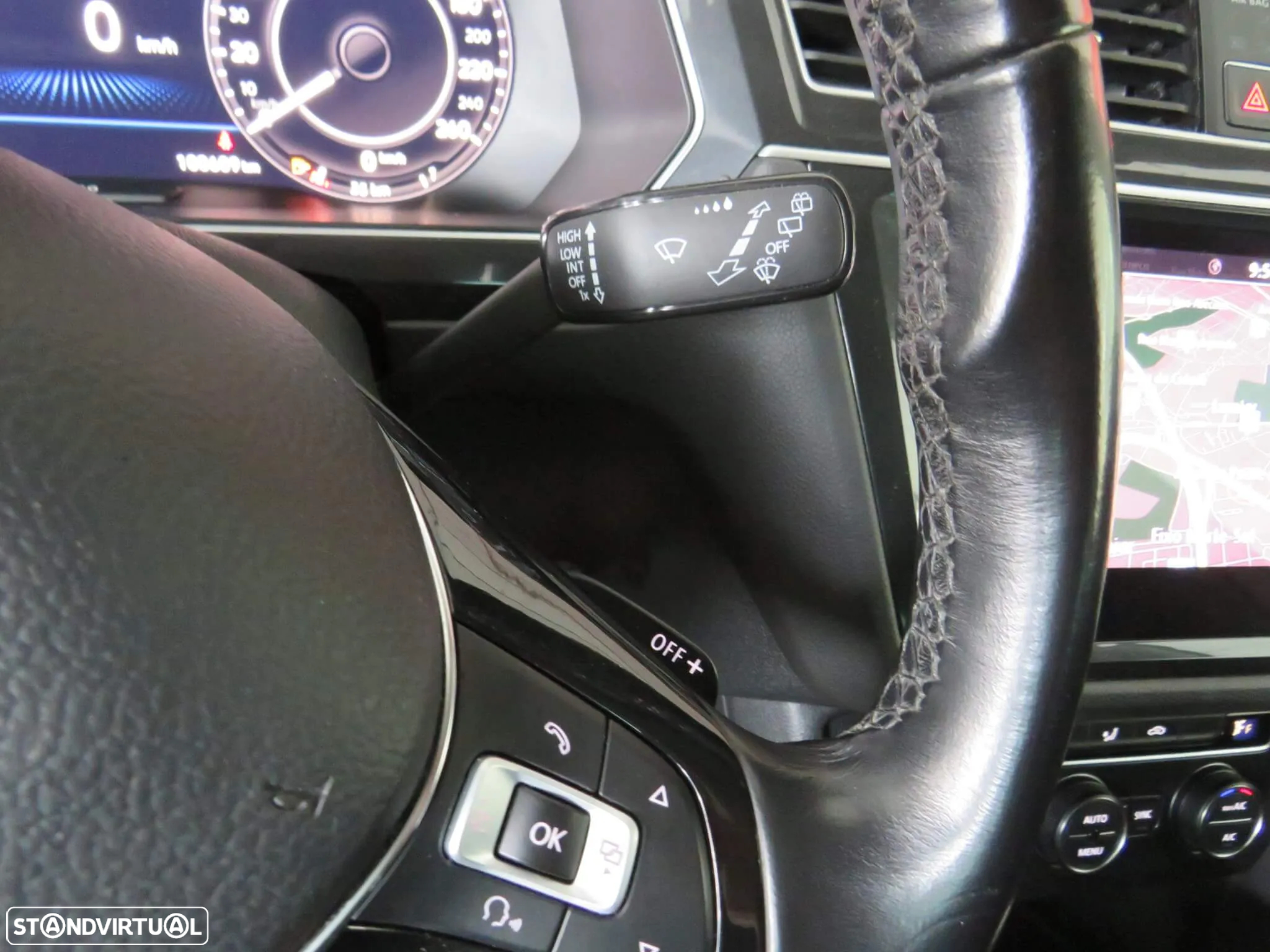 VW Tiguan 2.0 TDI R-Line DSG 4Motion - 29