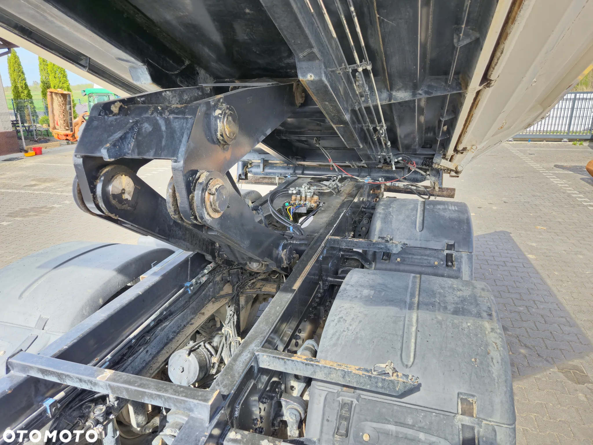 MAN MAN TGS 26.360 / 2 STRONNA WYWROTKA / EURO 6 - 17