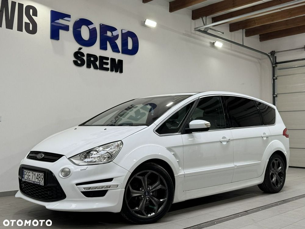 Ford S-Max - 11