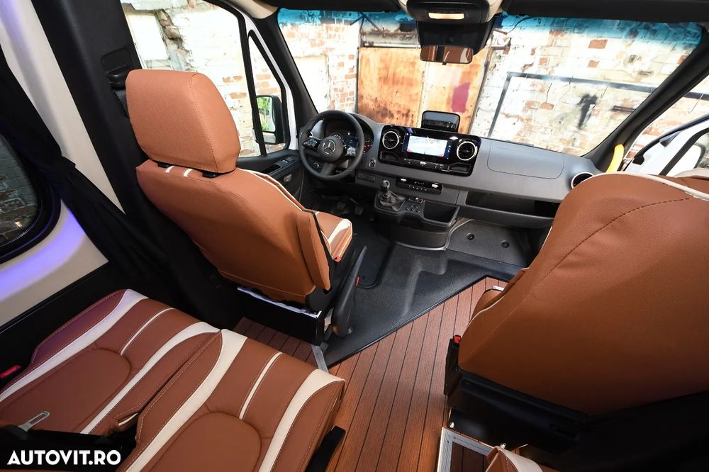 Mercedes-Benz SPRINTER - 15