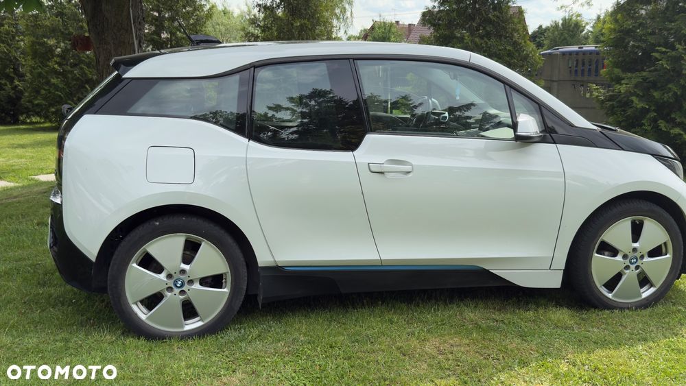 BMW i3 (60 Ah) - 13