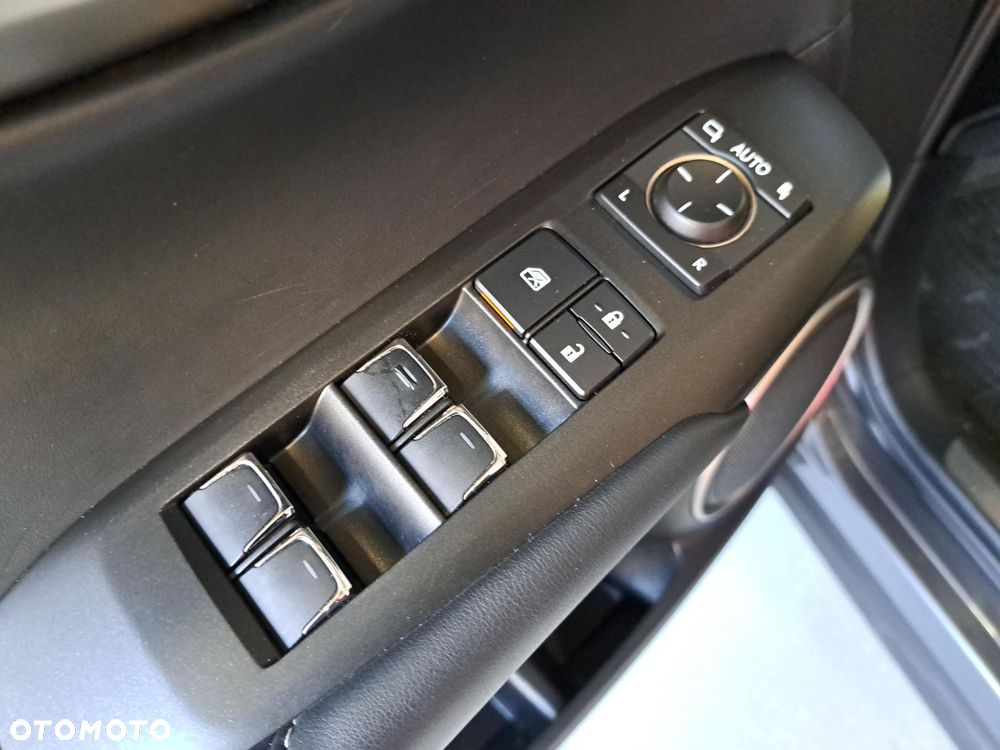 Lexus NX 300h Business Edition AWD - 35