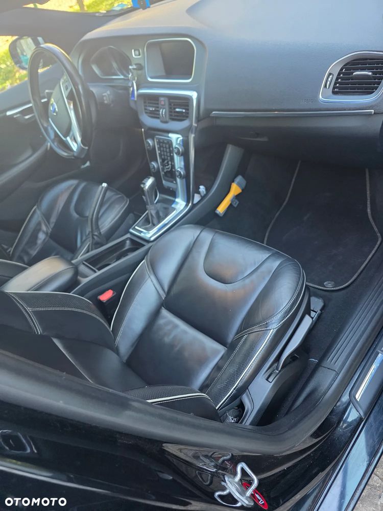 Volvo V40 D4 RDesign - 14