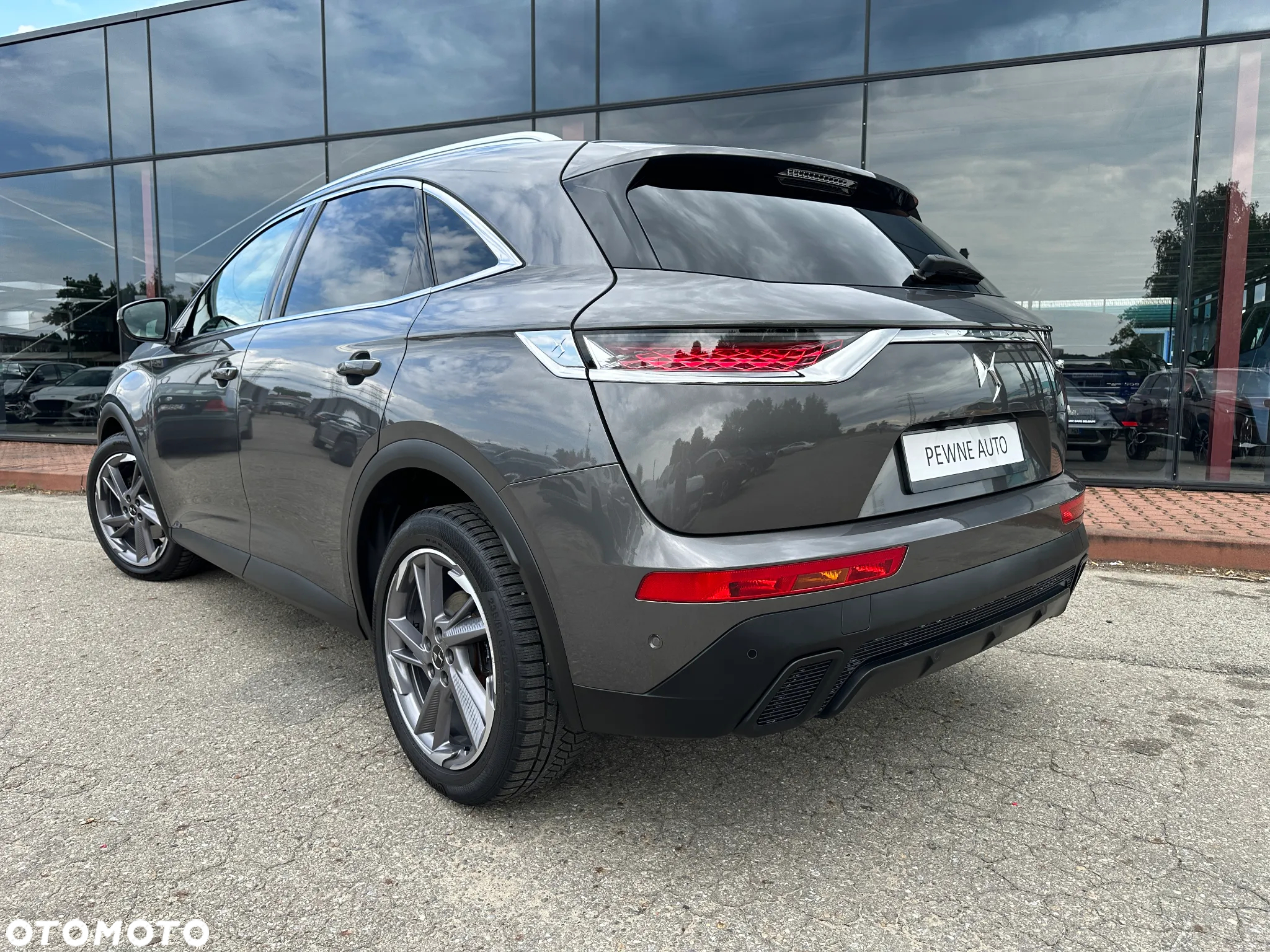 DS Automobiles DS 7 Crossback - 12