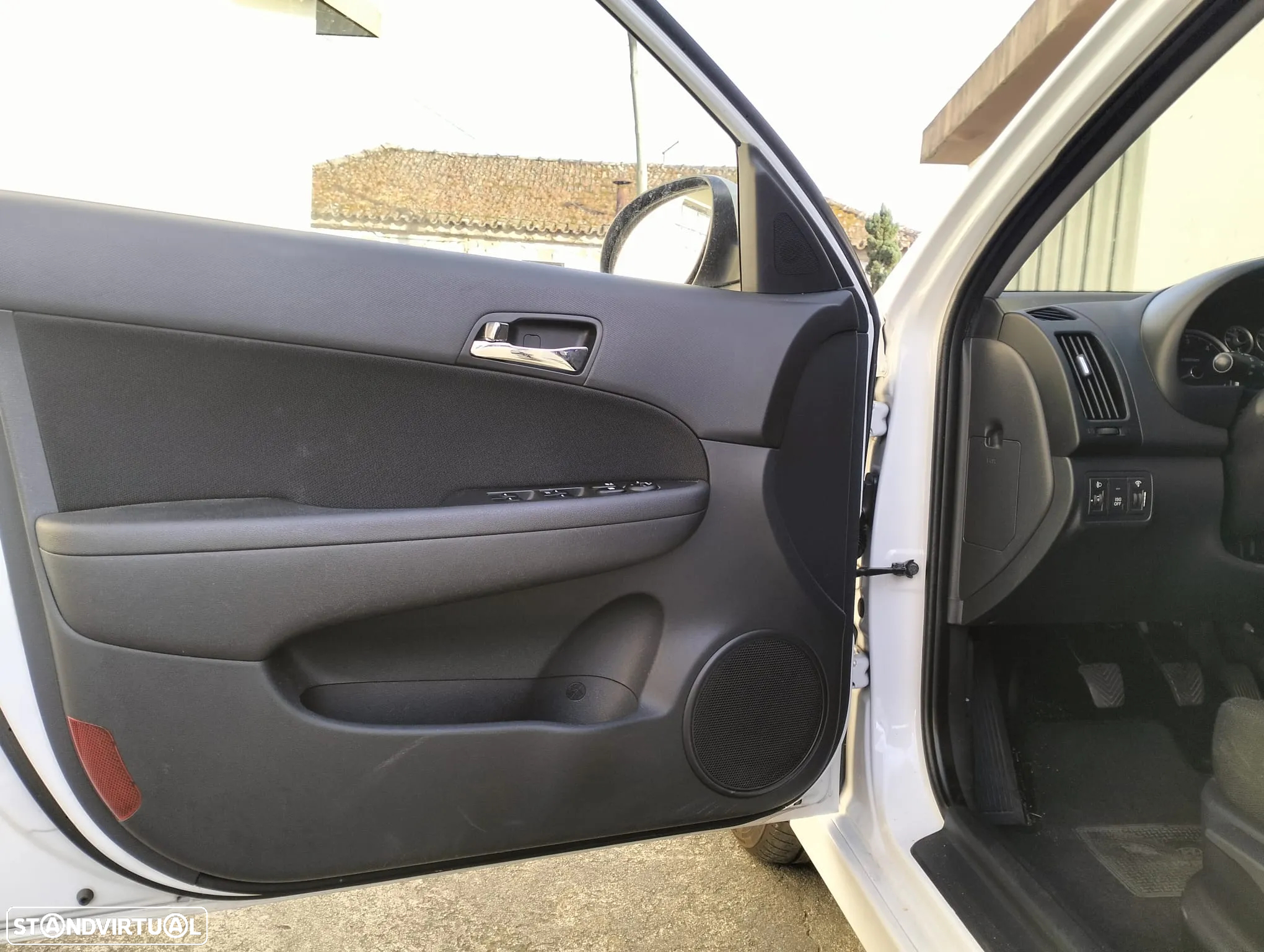 Hyundai i30 1.6 CRDI Blue Comfort - 12