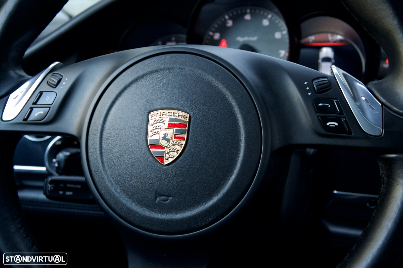 Porsche Panamera S Hybrid - 35