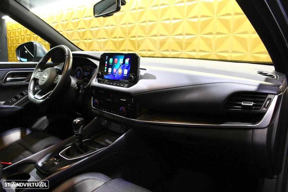 Nissan Qashqai 1.3 DIG-T Tekna Premium - 16