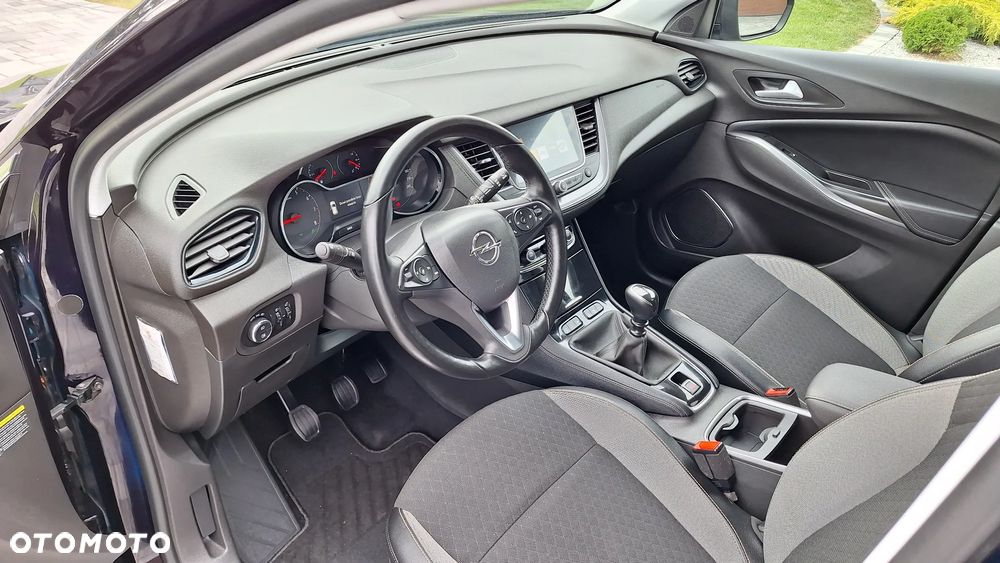 Opel Grandland X 1.2 Start/Stop Color Line - 14