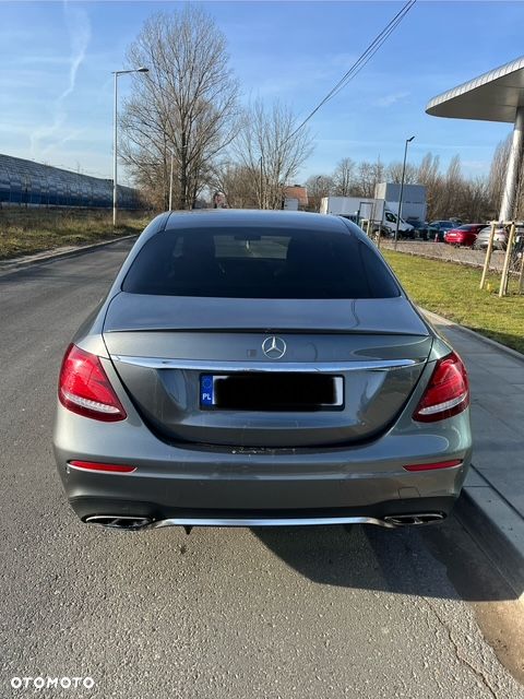 Mercedes-Benz Klasa E - 5
