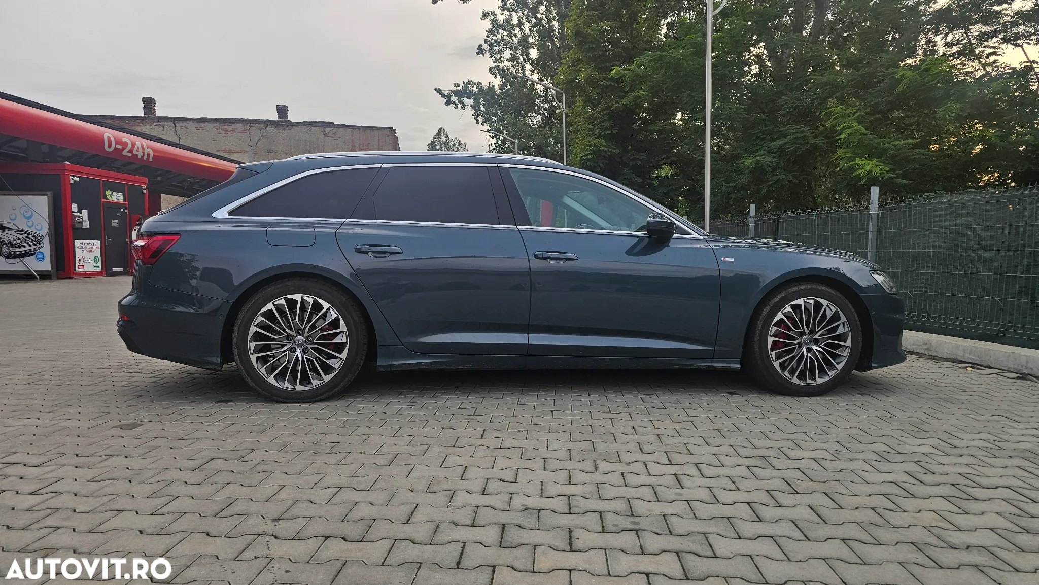 Audi A6 Avant 55 TFSI e quattro S tronic PHEV S Line - 32