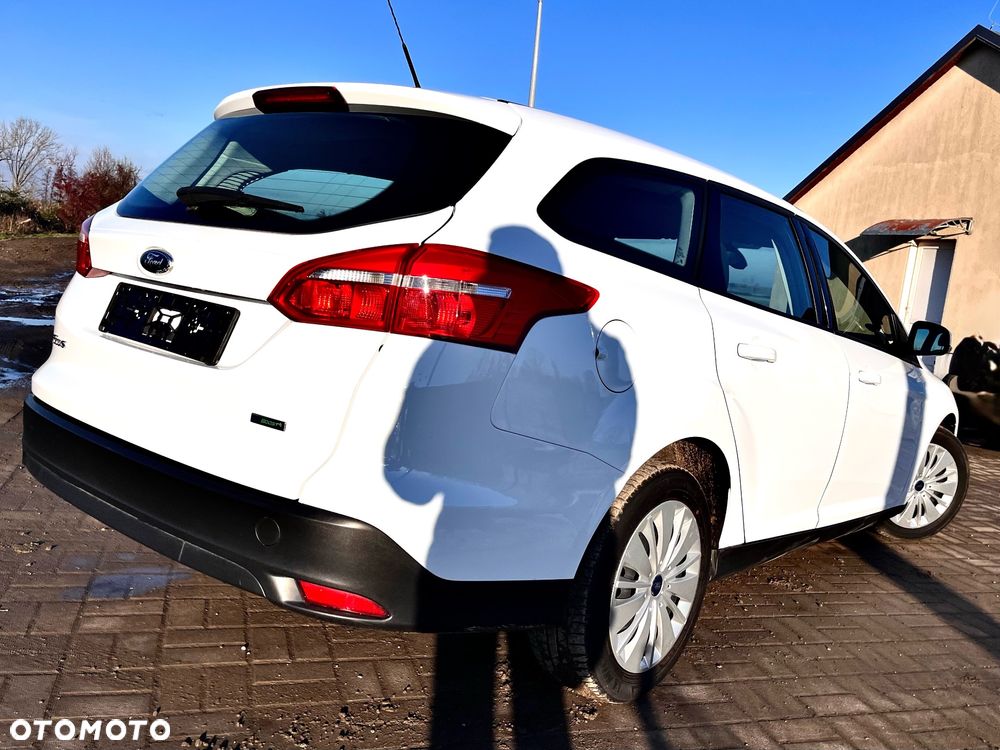 Ford Focus 1.0 EcoBoost STart-Stopp-System ACTIVE - 8