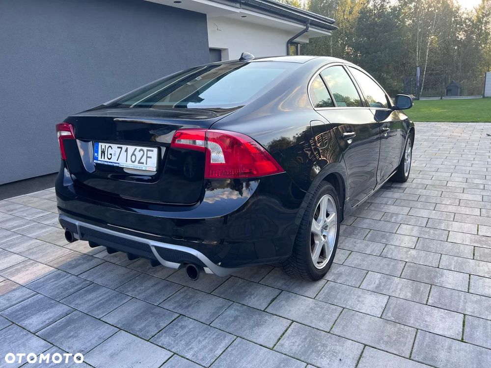 Volvo S60 T4 Base - 8