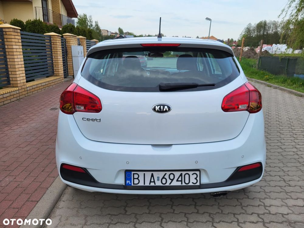 Kia Ceed - 7