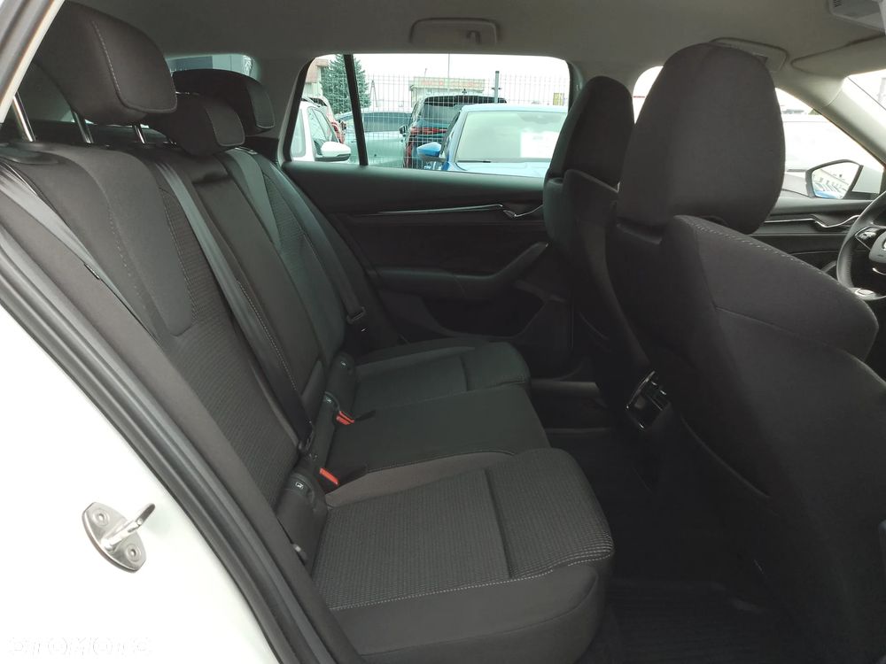Skoda Octavia 2.0 TDI Ambition - 20