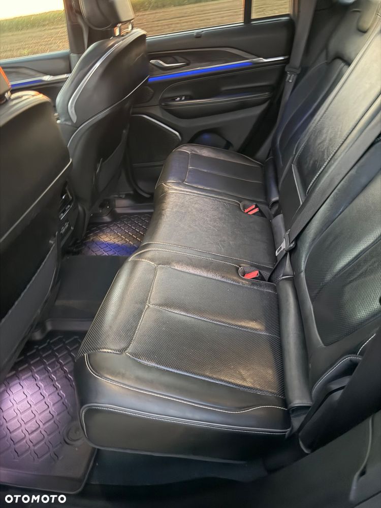 Jeep Grand Cherokee - 6