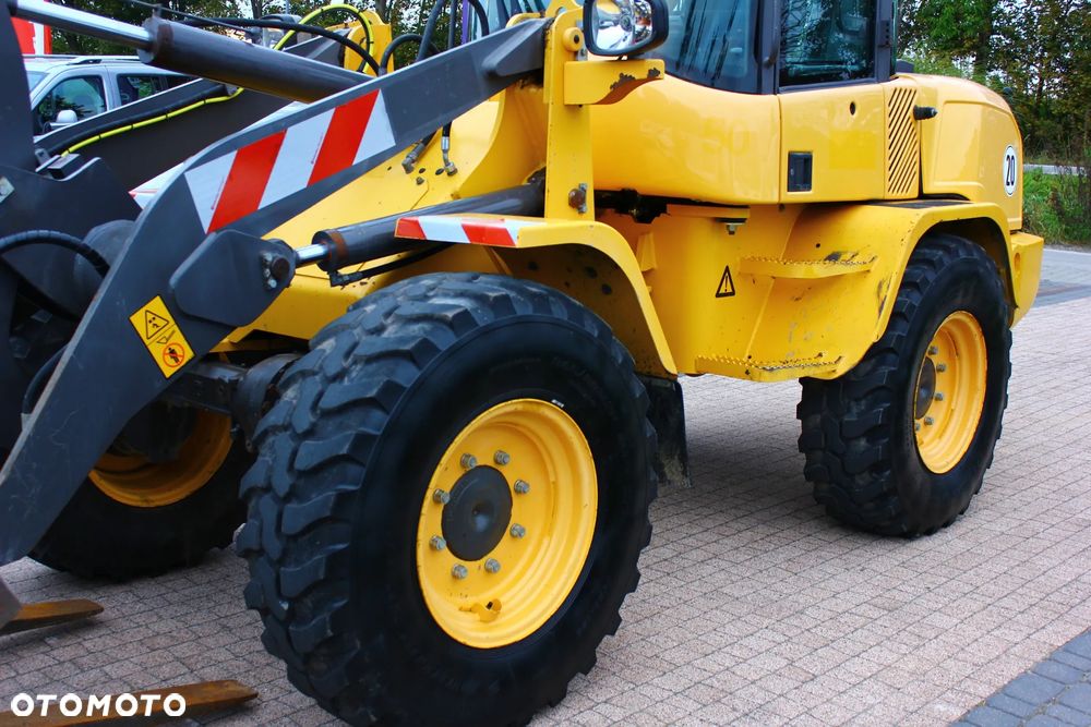 Volvo L30G - 4