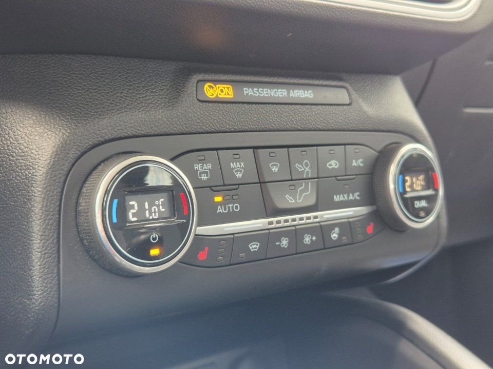 Ford Focus - 25