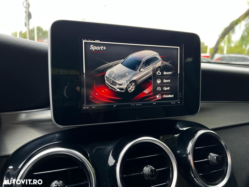 Mercedes-Benz GLC 250 4MATIC - 33