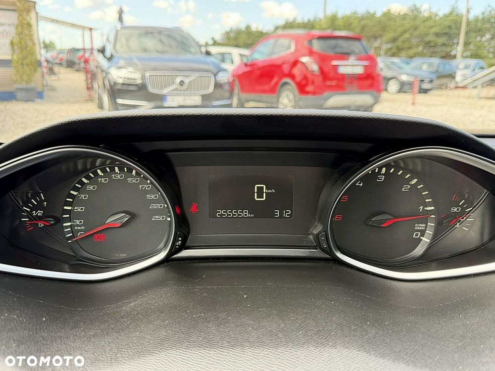Peugeot 308 - 19