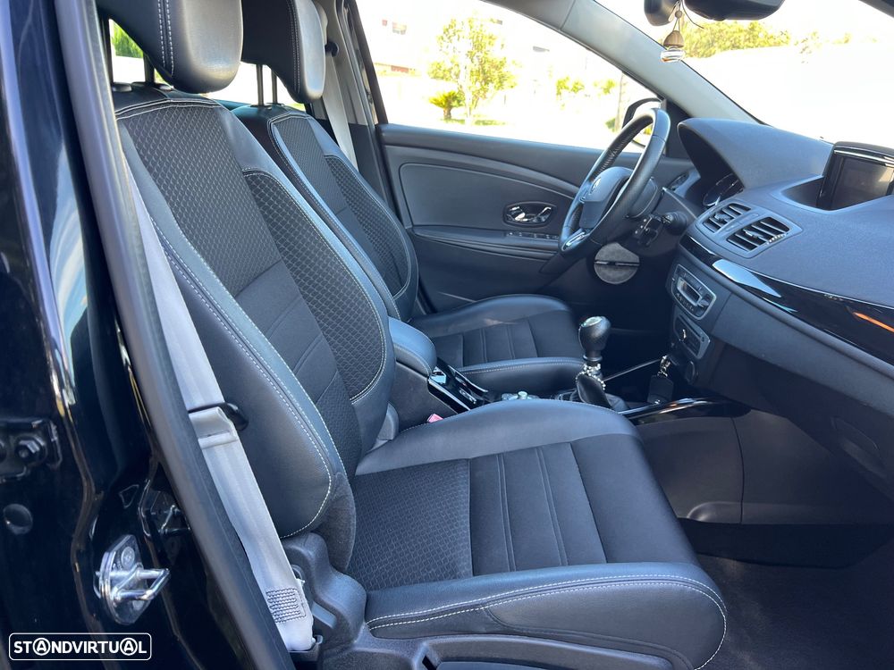 Renault Mégane Sport Tourer ENERGY dCi 110 Start & Stopp Bose Edition - 17