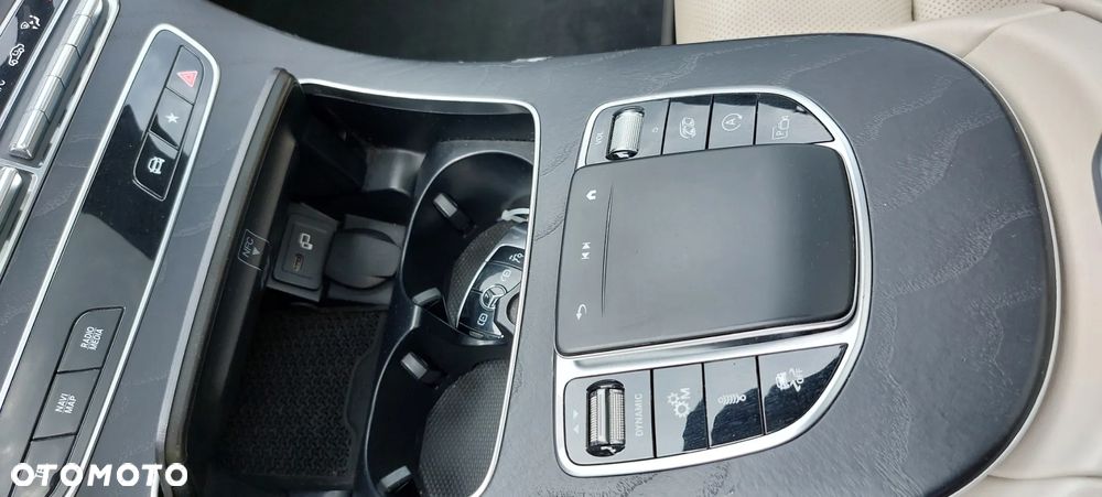 Mercedes-Benz Klasa E 53 AMG 4-Matic+ - 14