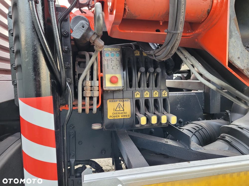 Mercedes-Benz AXOR 1824 HDS PALFINGER 4 WYSUWY 12,20m PK 15500 SKRZYNIA ŁADUNKOWA 8m. - 18