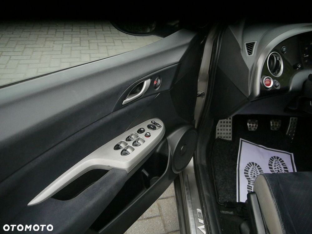 Honda Civic 1.8i-VTEC Executive - 30