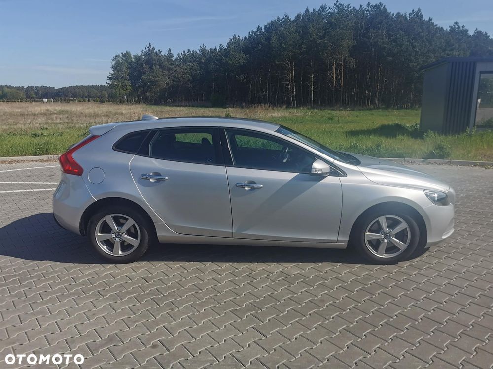 Volvo V40 D2 Drive-E Base - 3
