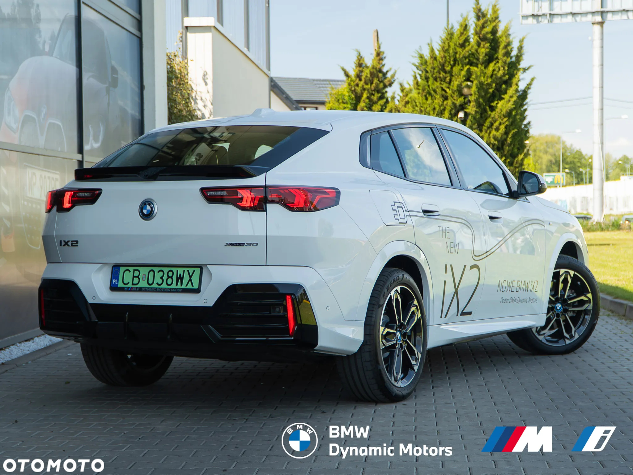 BMW iX2 - 4