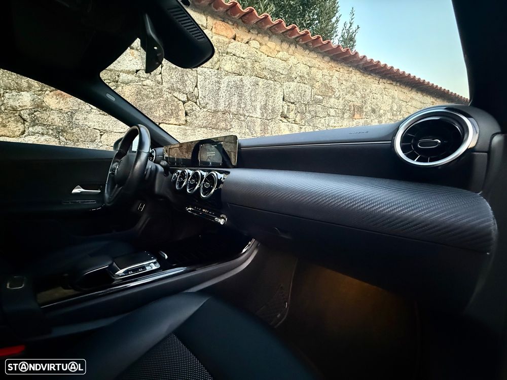 Mercedes-Benz CLA 200 d Shooting Brake Progressive Aut. - 30