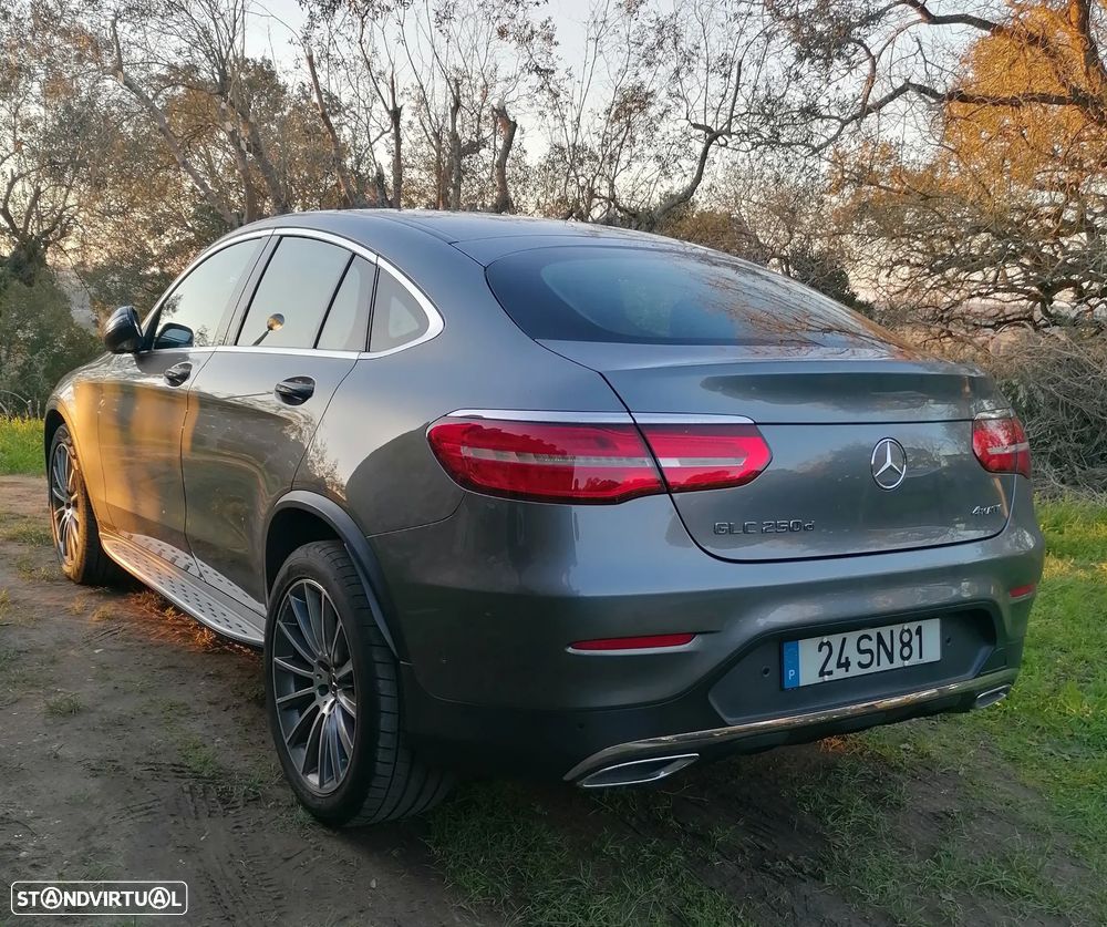 Mercedes-Benz GLC 250 d Coupé AMG Line 4-Matic - 2