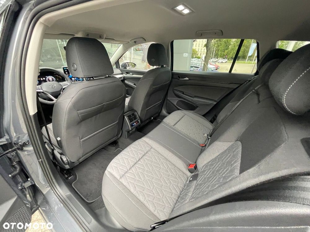 Volkswagen Golf Variant - 26