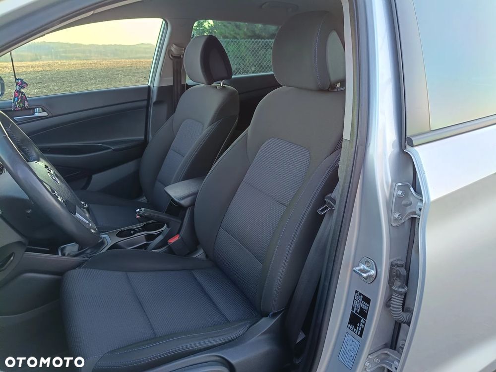 Hyundai Tucson 1.6 GDI BlueDrive Design 2WD - 14